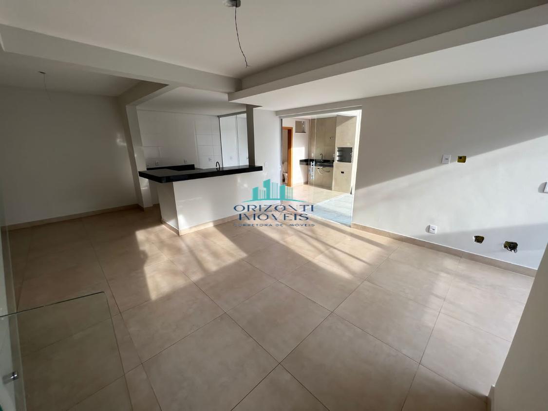 Casa à venda com 3 quartos, 113m² - Foto 9