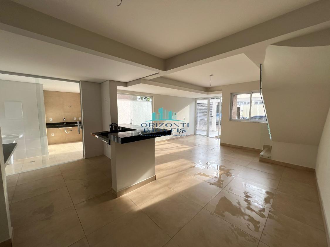 Casa à venda com 3 quartos, 113m² - Foto 12