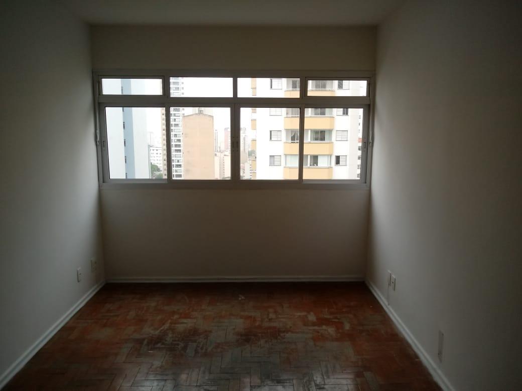 Apartamento para alugar com 3 quartos, 83m² - Foto 2