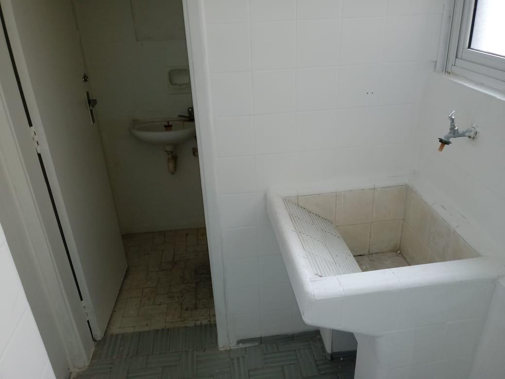 Apartamento para alugar com 3 quartos, 83m² - Foto 27