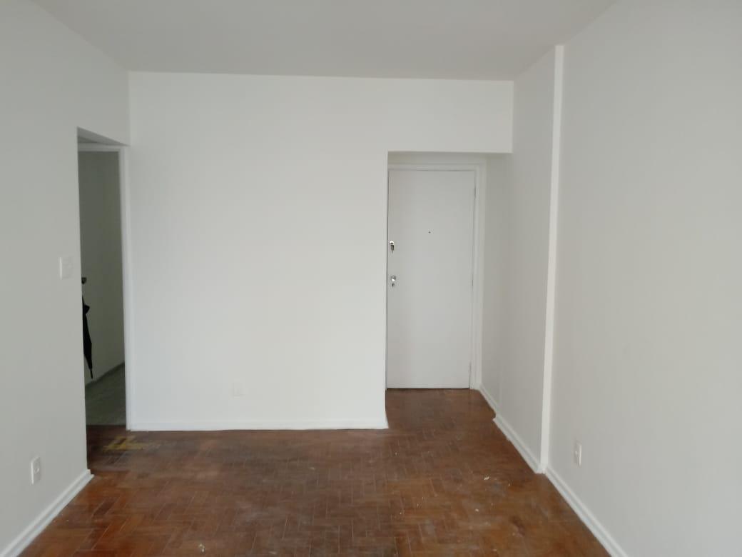 Apartamento para alugar com 3 quartos, 83m² - Foto 9