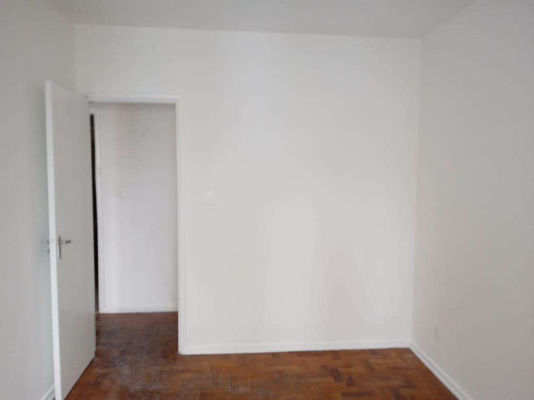 Apartamento para alugar com 3 quartos, 83m² - Foto 12