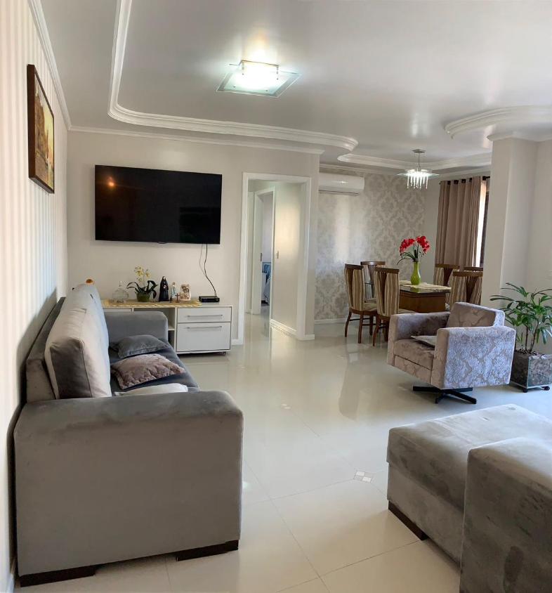 Apartamento à venda com 3 quartos, 90m² - Foto 2