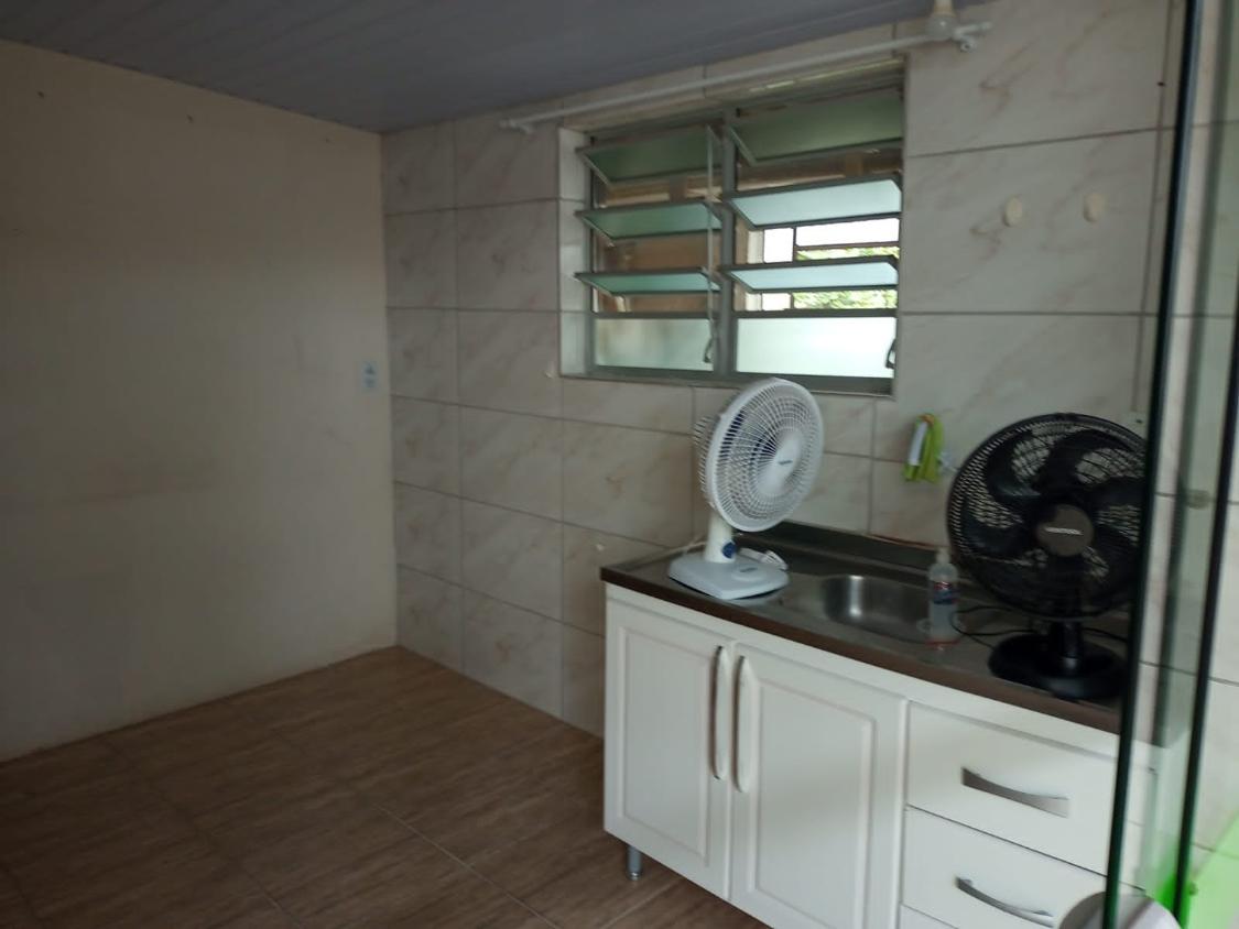 Casa à venda com 4 quartos, 160m² - Foto 13