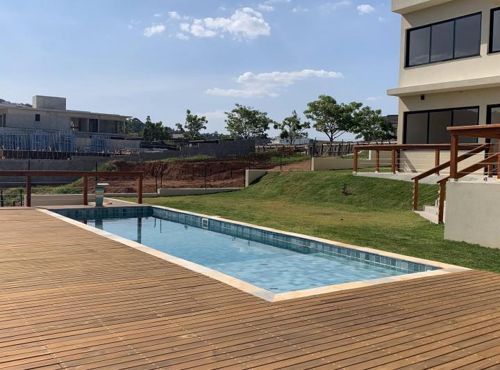 Casa de Condomínio à venda com 4 quartos, 305m² - Foto 8