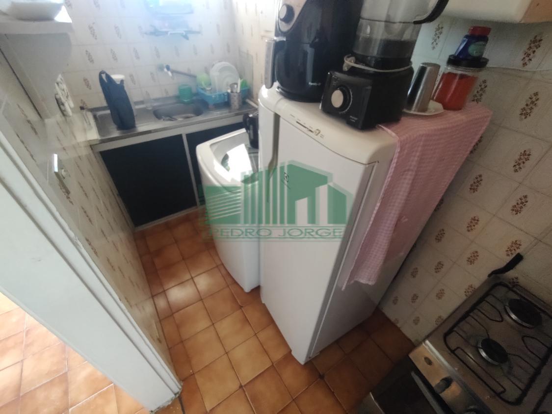 Apartamento à venda com 1 quarto, 50m² - Foto 12