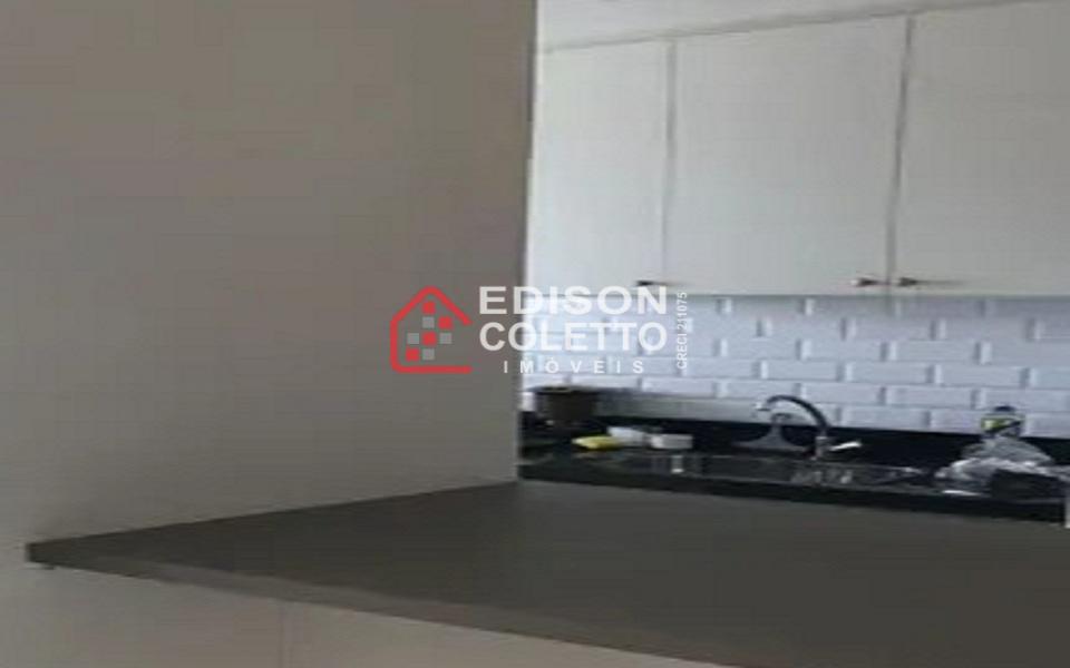 Apartamento à venda com 2 quartos, 45m² - Foto 8