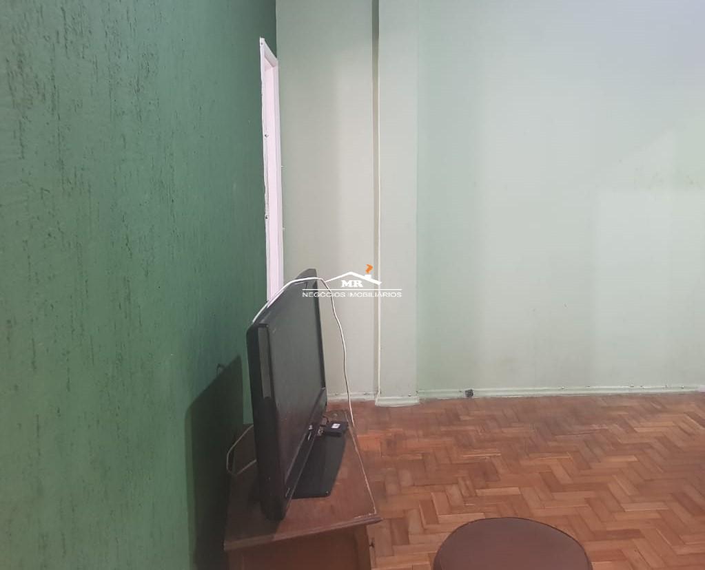 Apartamento à venda com 1 quarto, 55m² - Foto 2