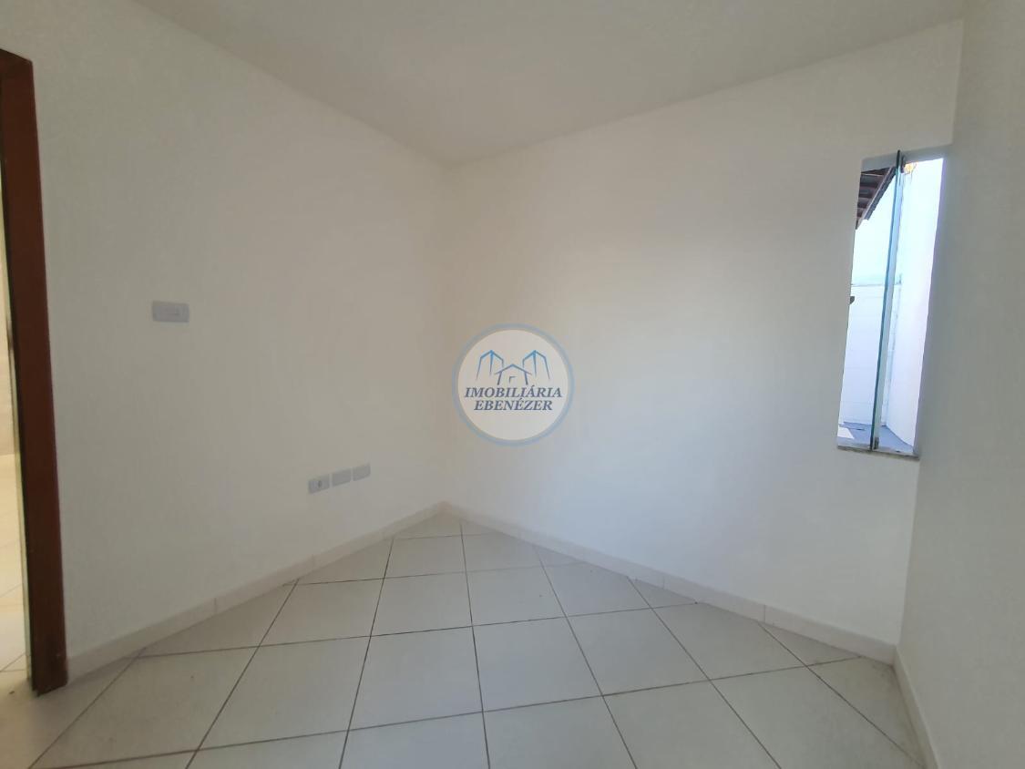 Casa à venda com 3 quartos, 78m² - Foto 18