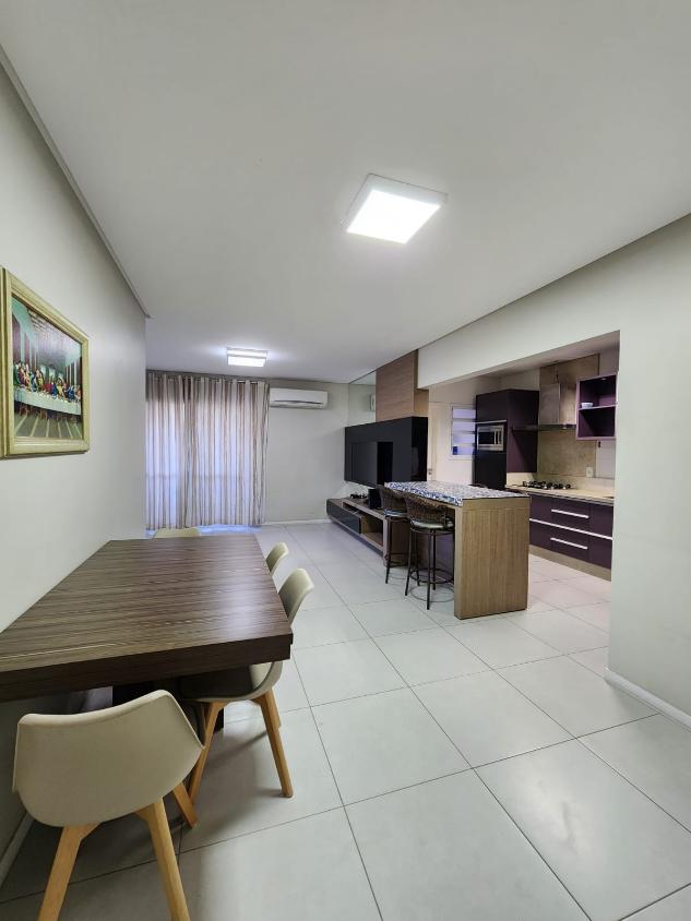 Apartamento à venda com 3 quartos, 124m² - Foto 8