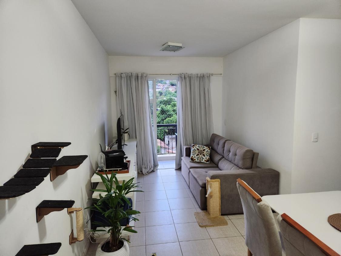 Apartamento à venda com 2 quartos, 80m² - Foto 4