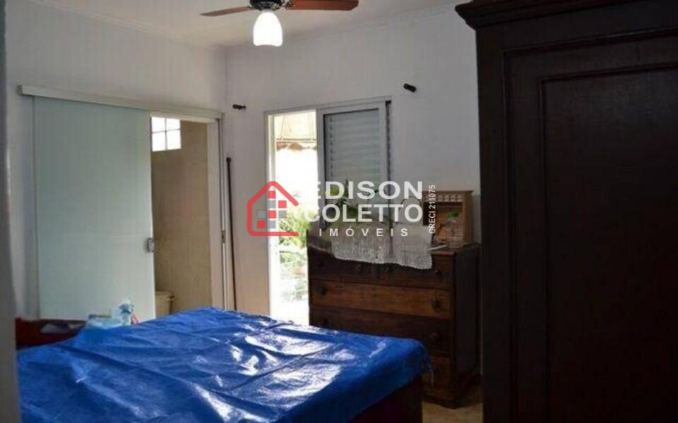 Casa à venda com 2 quartos, 181m² - Foto 5