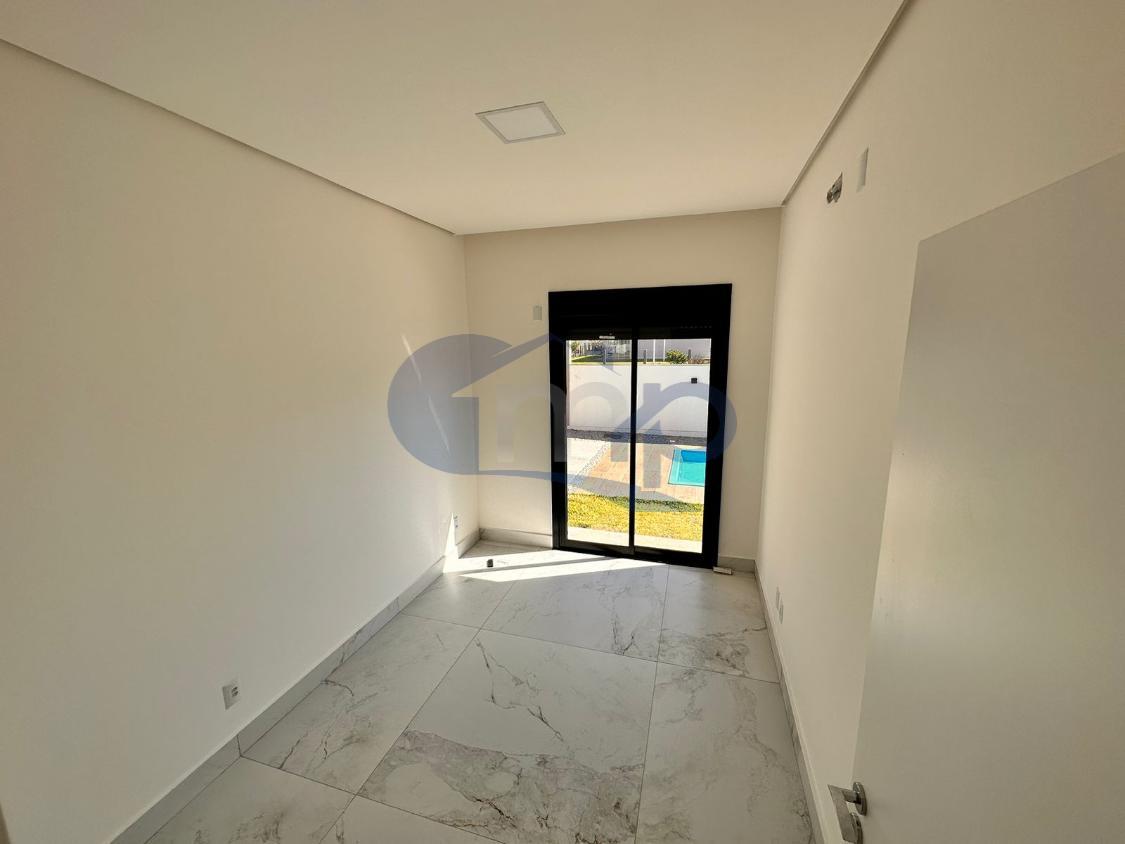 Casa à venda com 3 quartos, 180m² - Foto 6