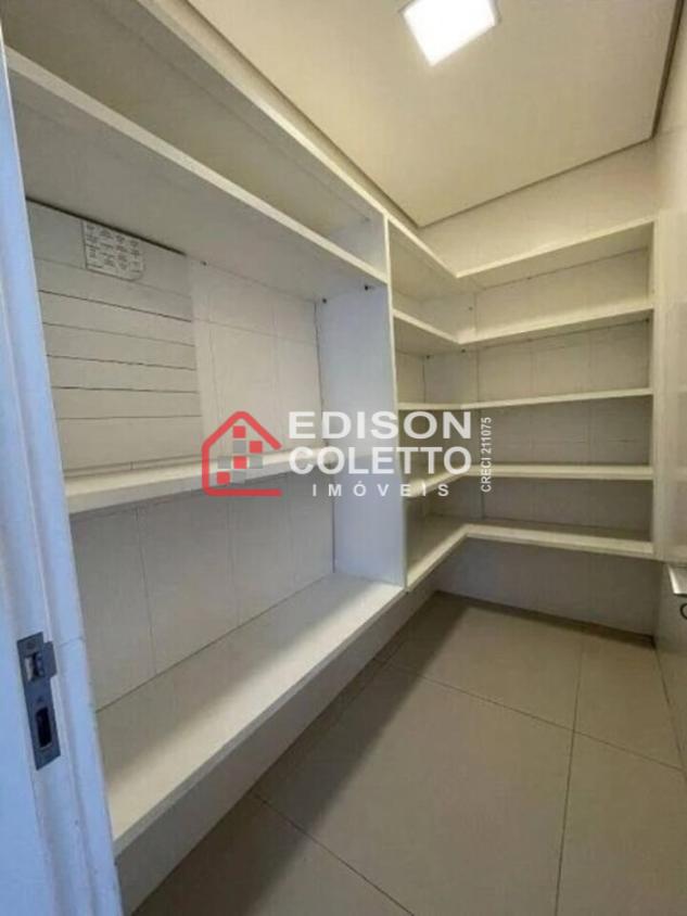 Casa de Condomínio à venda com 4 quartos, 276m² - Foto 21