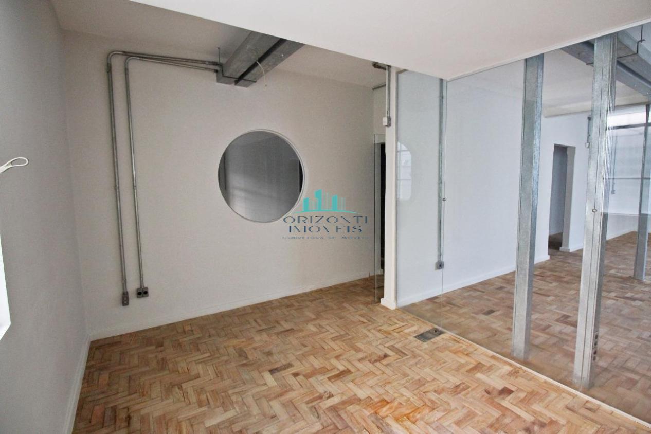 Casa para alugar com 5 quartos, 760m² - Foto 18