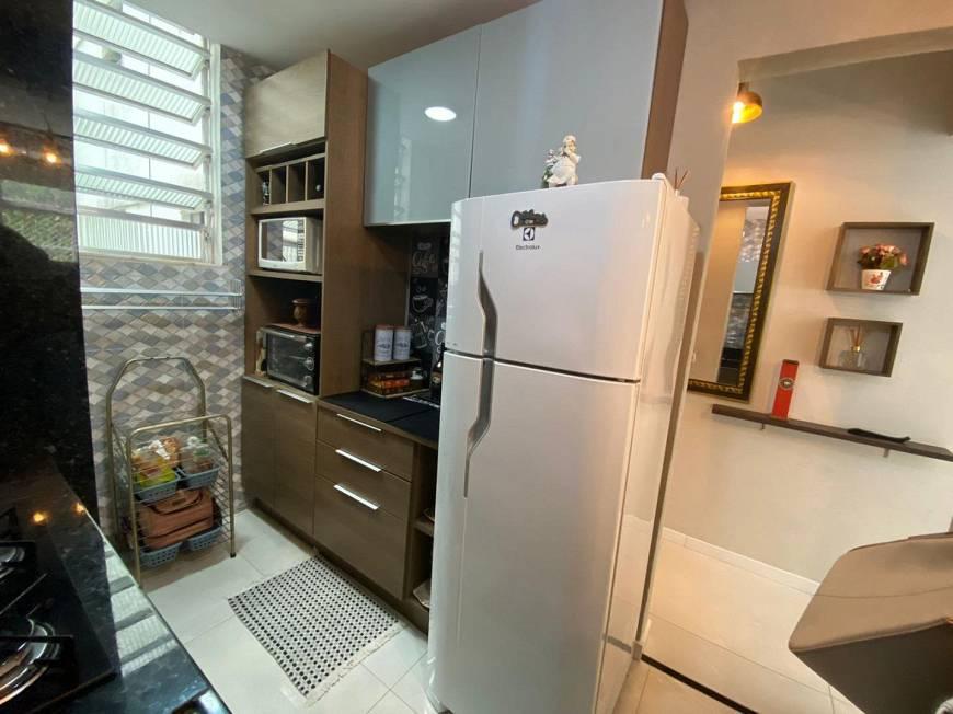 Apartamento à venda com 2 quartos, 70m² - Foto 8