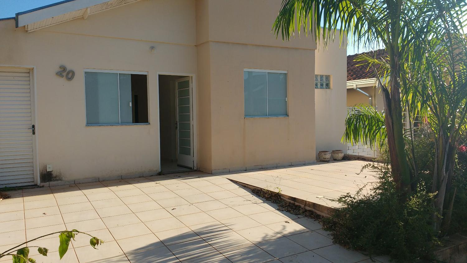 Casa de Condomínio à venda com 2 quartos, 110m² - Foto 1