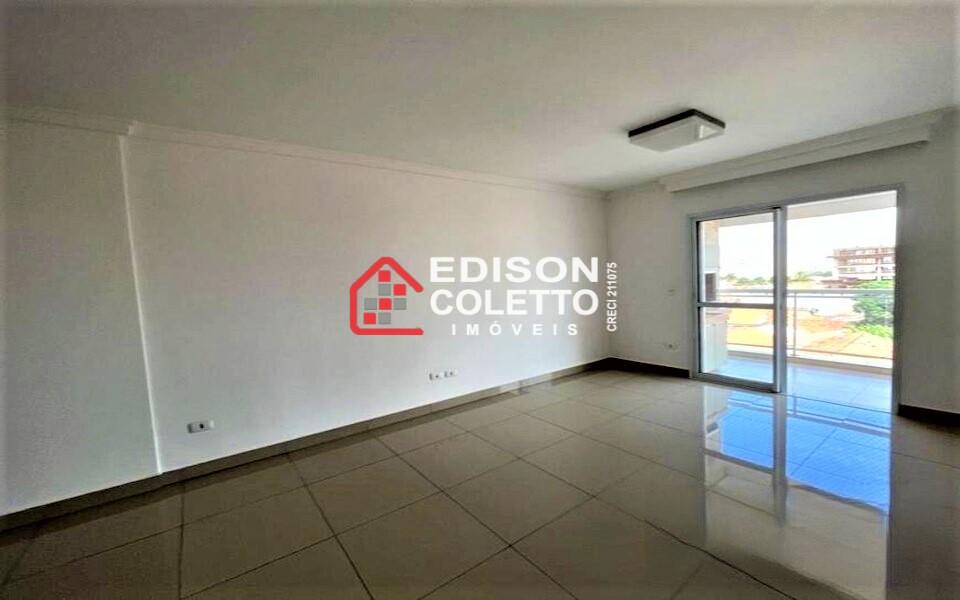 Apartamento à venda com 3 quartos, 118m² - Foto 5