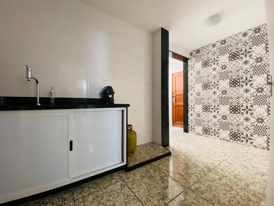 Apartamento à venda com 2 quartos, 70m² - Foto 12