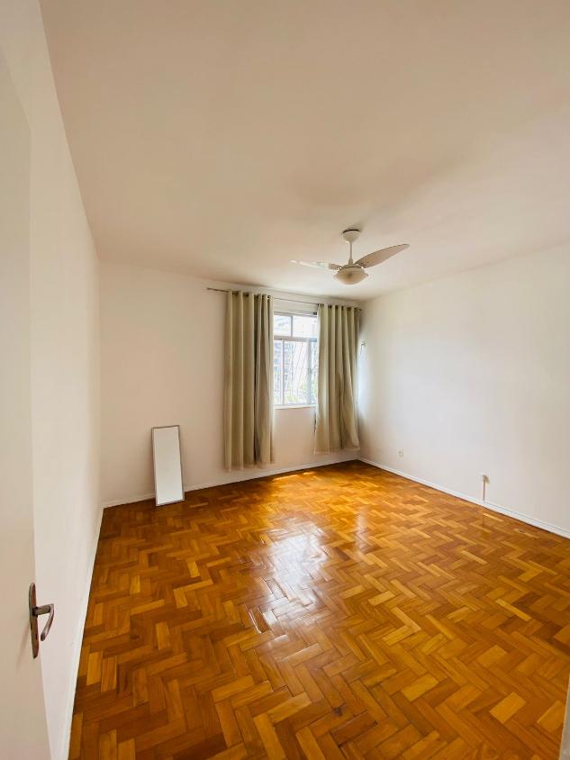 Apartamento à venda com 2 quartos, 70m² - Foto 6