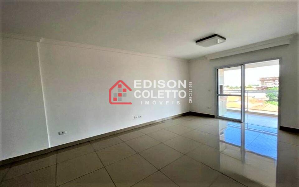 Apartamento à venda com 3 quartos, 118m² - Foto 5