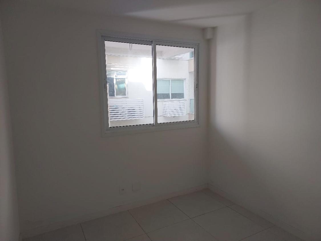 Apartamento à venda com 3 quartos, 84m² - Foto 10