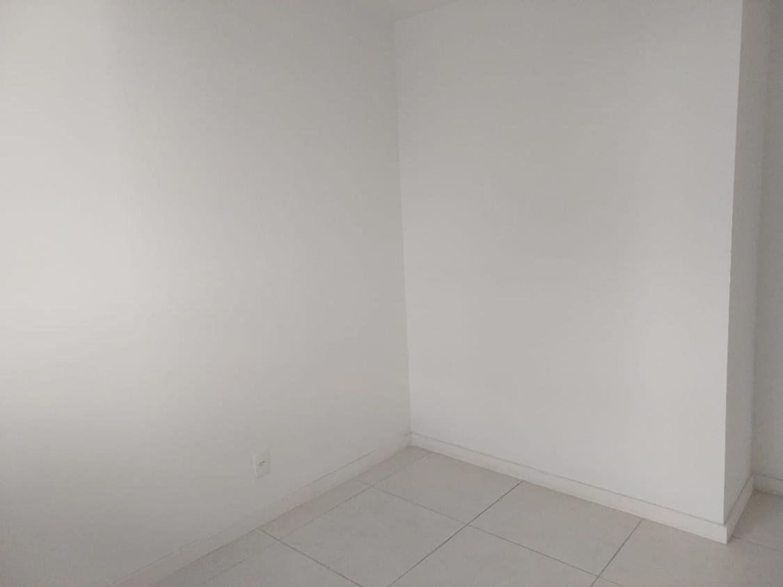 Apartamento à venda com 3 quartos, 84m² - Foto 19