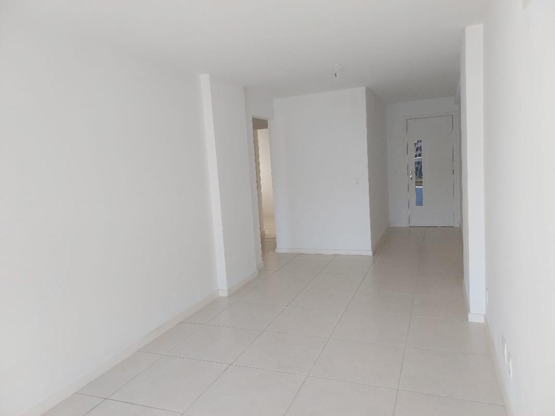 Apartamento à venda com 3 quartos, 84m² - Foto 24