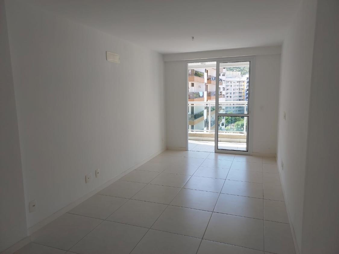 Apartamento à venda com 3 quartos, 84m² - Foto 27