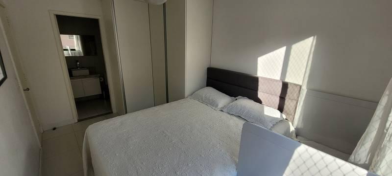 Apartamento à venda com 2 quartos, 87m² - Foto 5