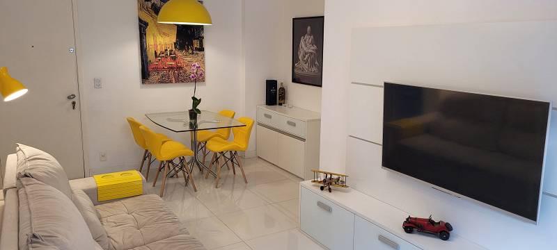 Apartamento à venda com 2 quartos, 87m² - Foto 3