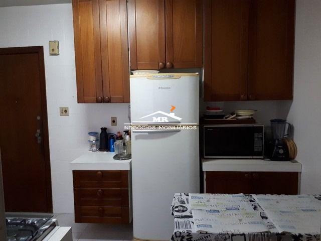 Apartamento à venda com 3 quartos, 147m² - Foto 12