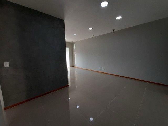 Apartamento à venda com 4 quartos, 140m² - Foto 8