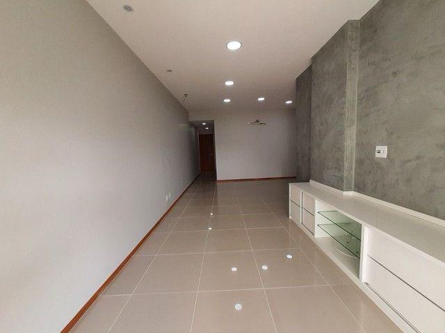 Apartamento à venda com 4 quartos, 140m² - Foto 7