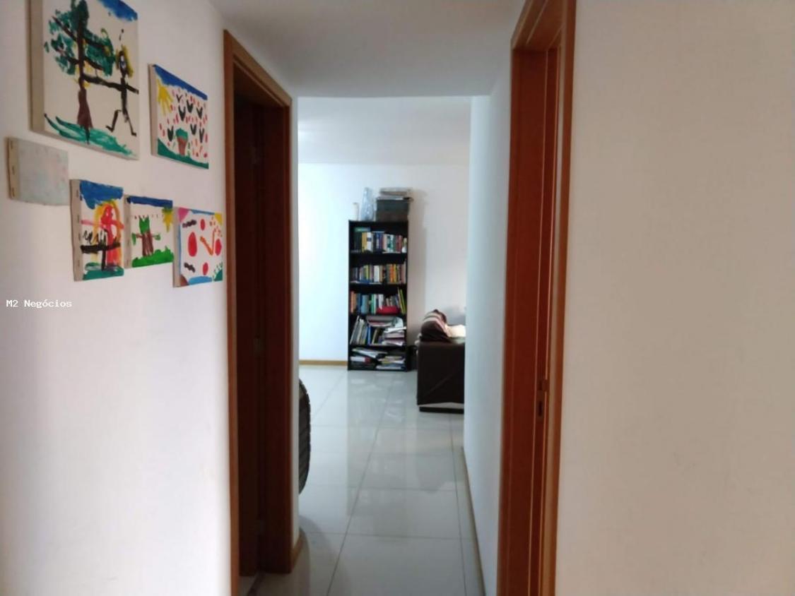 Apartamento à venda com 3 quartos, 118m² - Foto 9