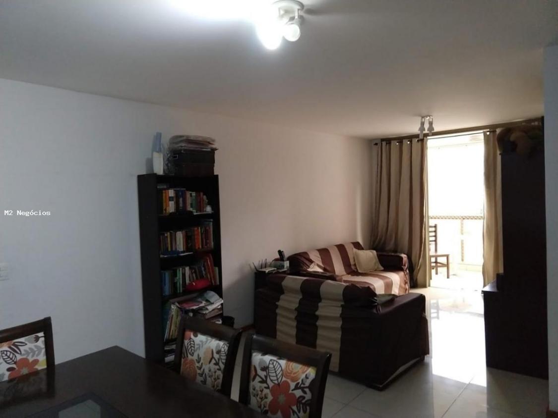 Apartamento à venda com 3 quartos, 118m² - Foto 5