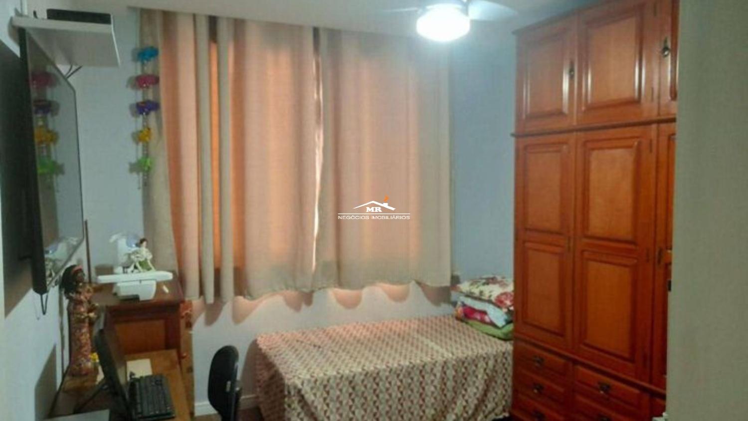 Apartamento à venda com 3 quartos, 210m² - Foto 5