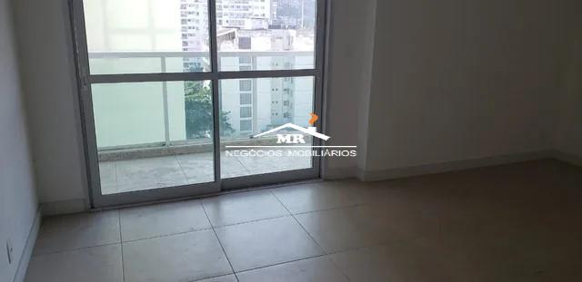 Apartamento à venda com 2 quartos, 82m² - Foto 3