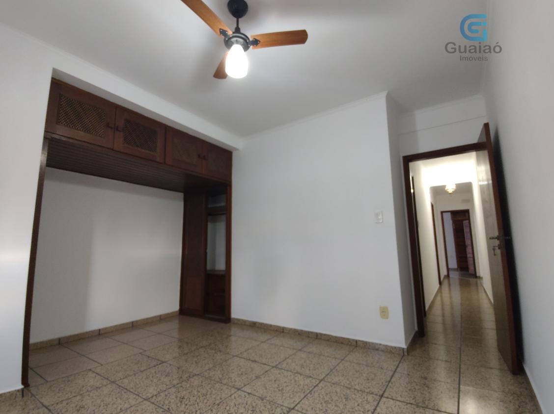 Apartamento à venda com 3 quartos, 230m² - Foto 8