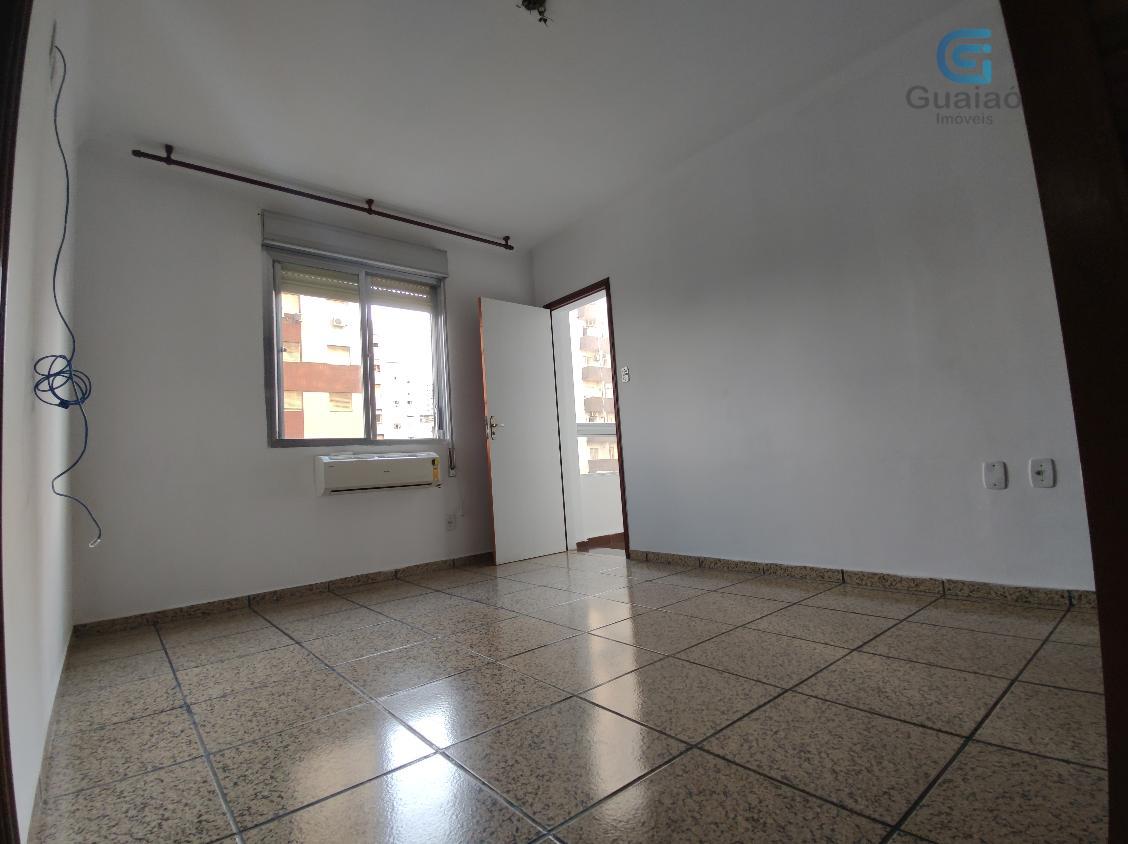 Apartamento à venda com 3 quartos, 230m² - Foto 11