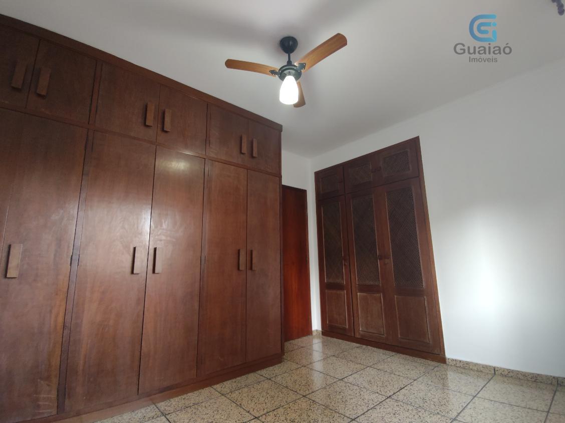 Apartamento à venda com 3 quartos, 230m² - Foto 10