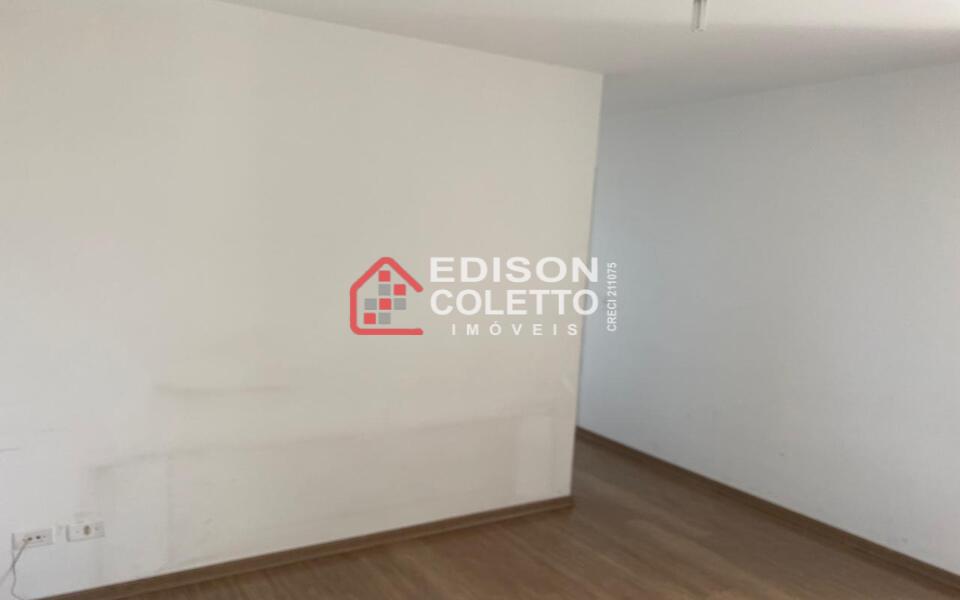 Apartamento à venda com 2 quartos, 55m² - Foto 4