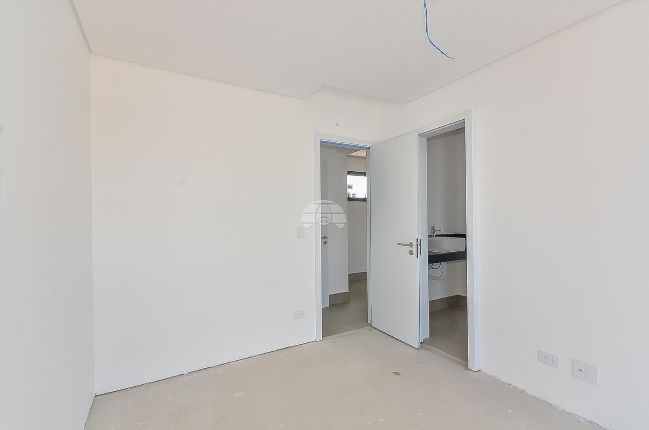 Apartamento à venda com 3 quartos, 107m² - Foto 15