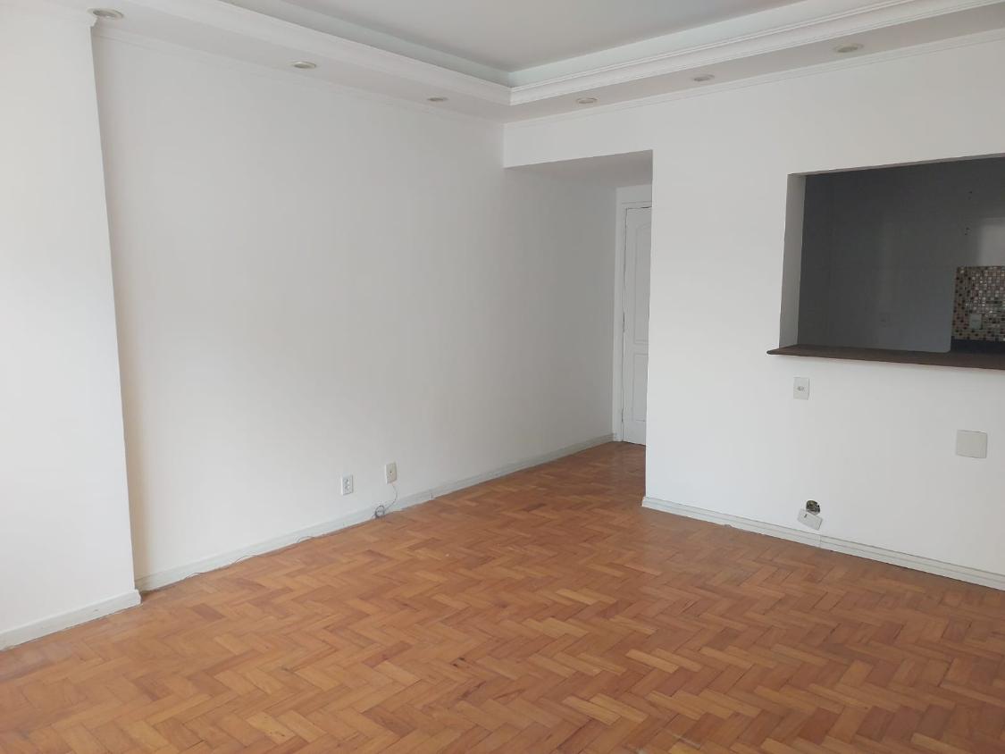 Apartamento à venda com 2 quartos, 75m² - Foto 3