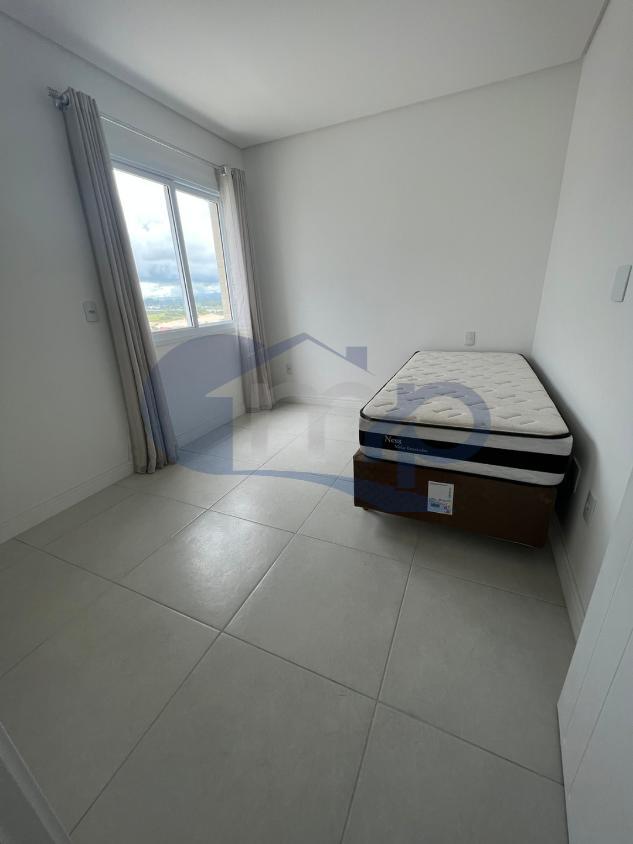 Apartamento à venda com 2 quartos, 74m² - Foto 13