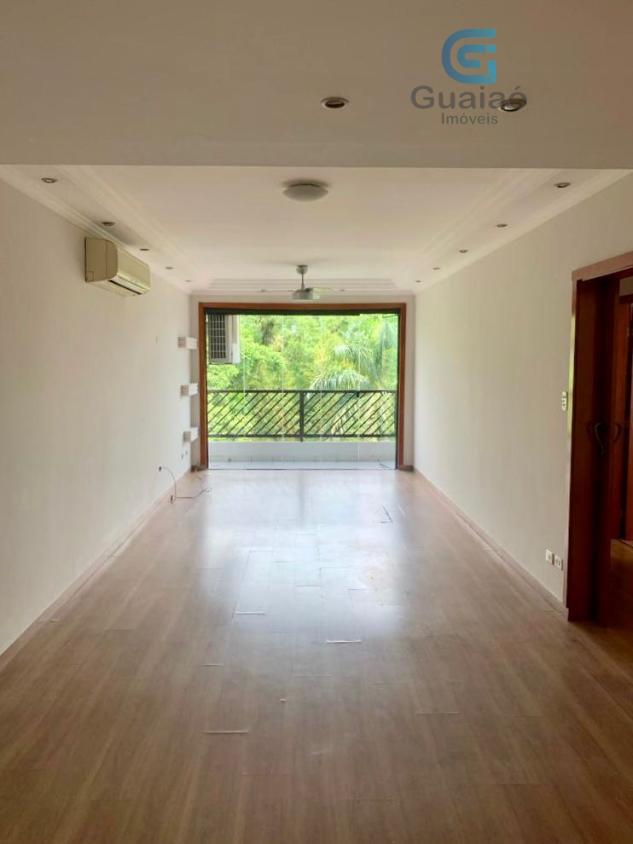 Apartamento à venda com 3 quartos, 150m² - Foto 2