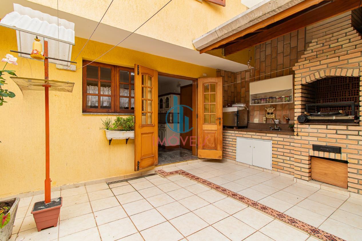 Casa à venda com 4 quartos, 228m² - Foto 18