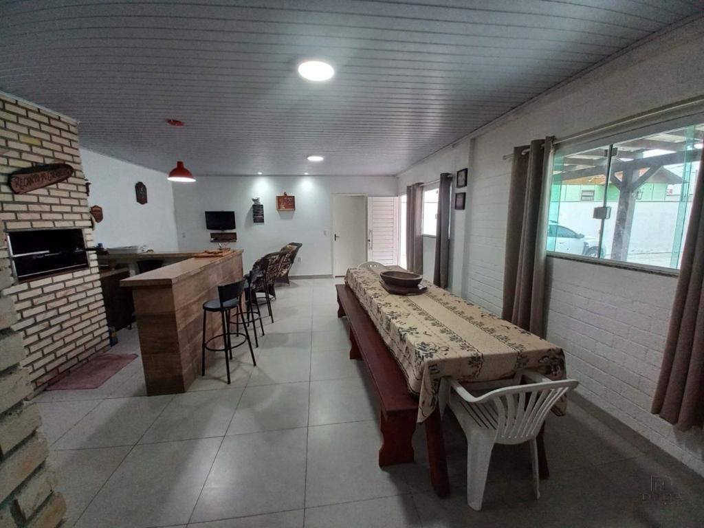 Casa à venda com 2 quartos, 140m² - Foto 16