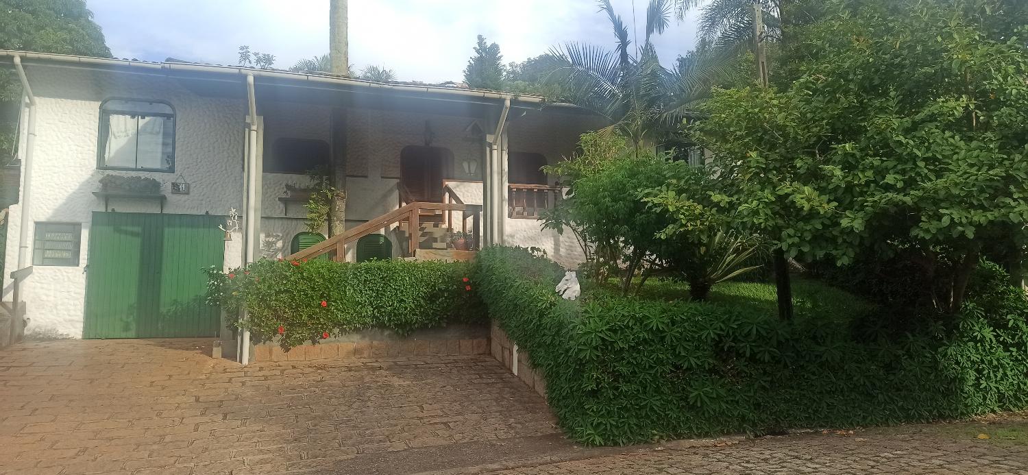 Casa de Condomínio à venda com 6 quartos, 2000m² - Foto 1