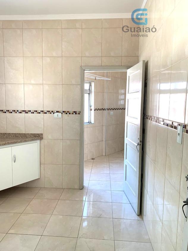 Casa à venda com 2 quartos, 79m² - Foto 12